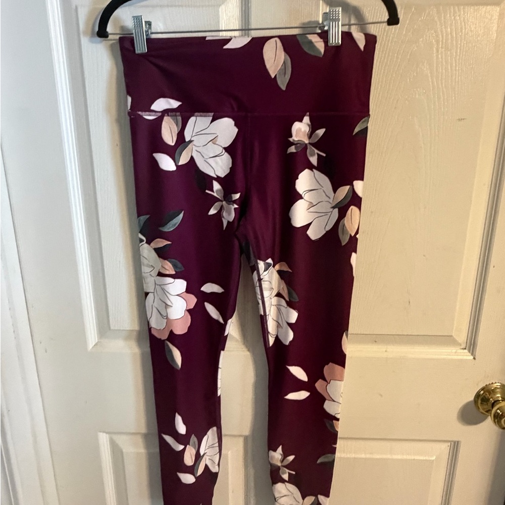 Athleta Burgundy and Cream Floral Leggings - Picture 1 of 3